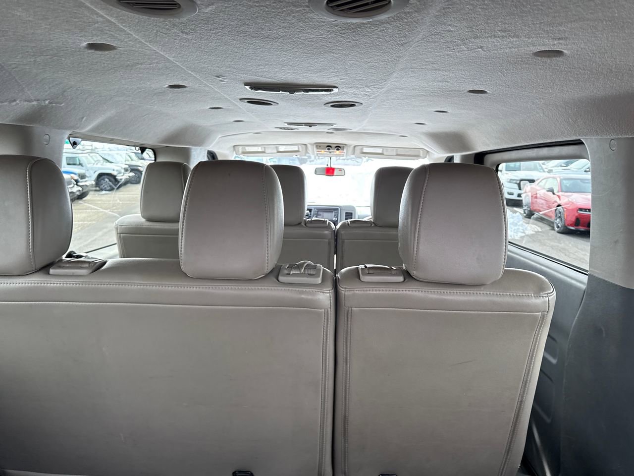 Used 2019 Nissan NV 3500 SL image 13