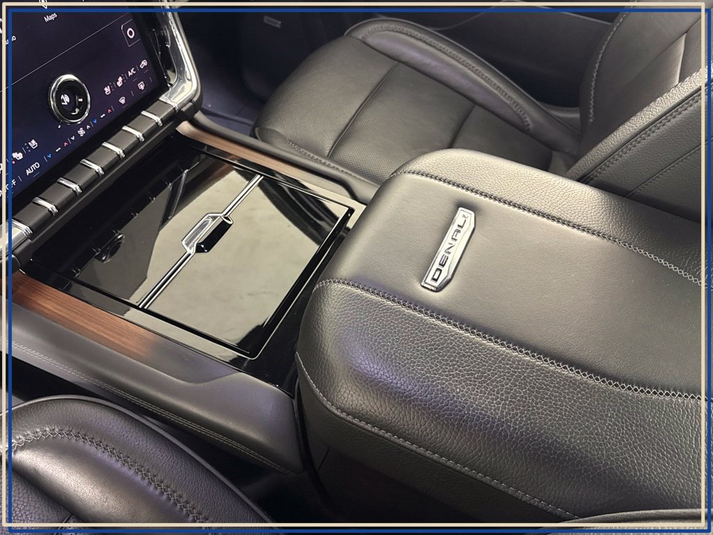 Certified 2025 GMC Yukon Denali AWD/4WD image 29