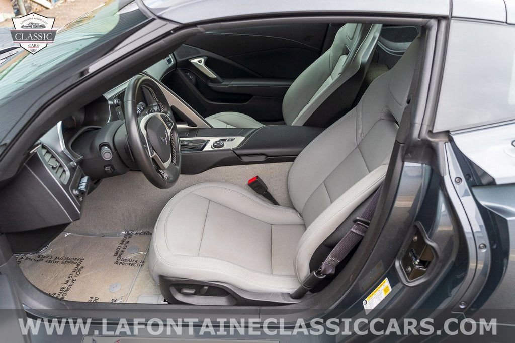 Used 2014 Chevrolet Corvette Base w/ Battery Protection Package image 3