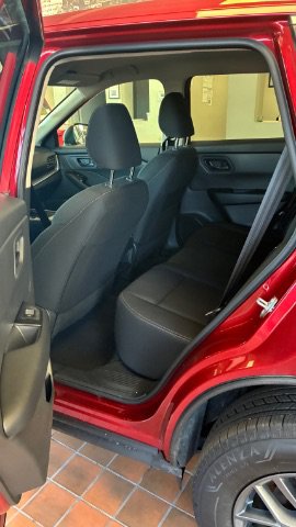 Used 2025 Nissan Rogue S FWD image 26