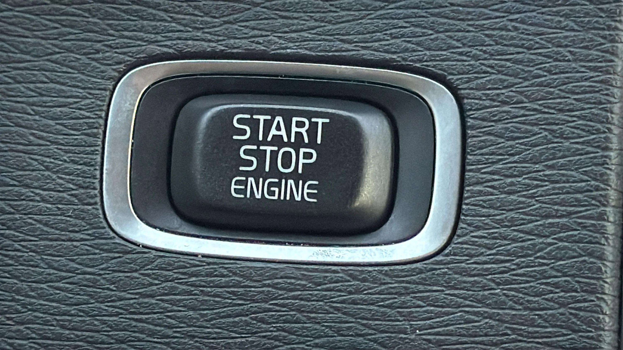 Used 2015 Volvo S60 T5 Premier image 17