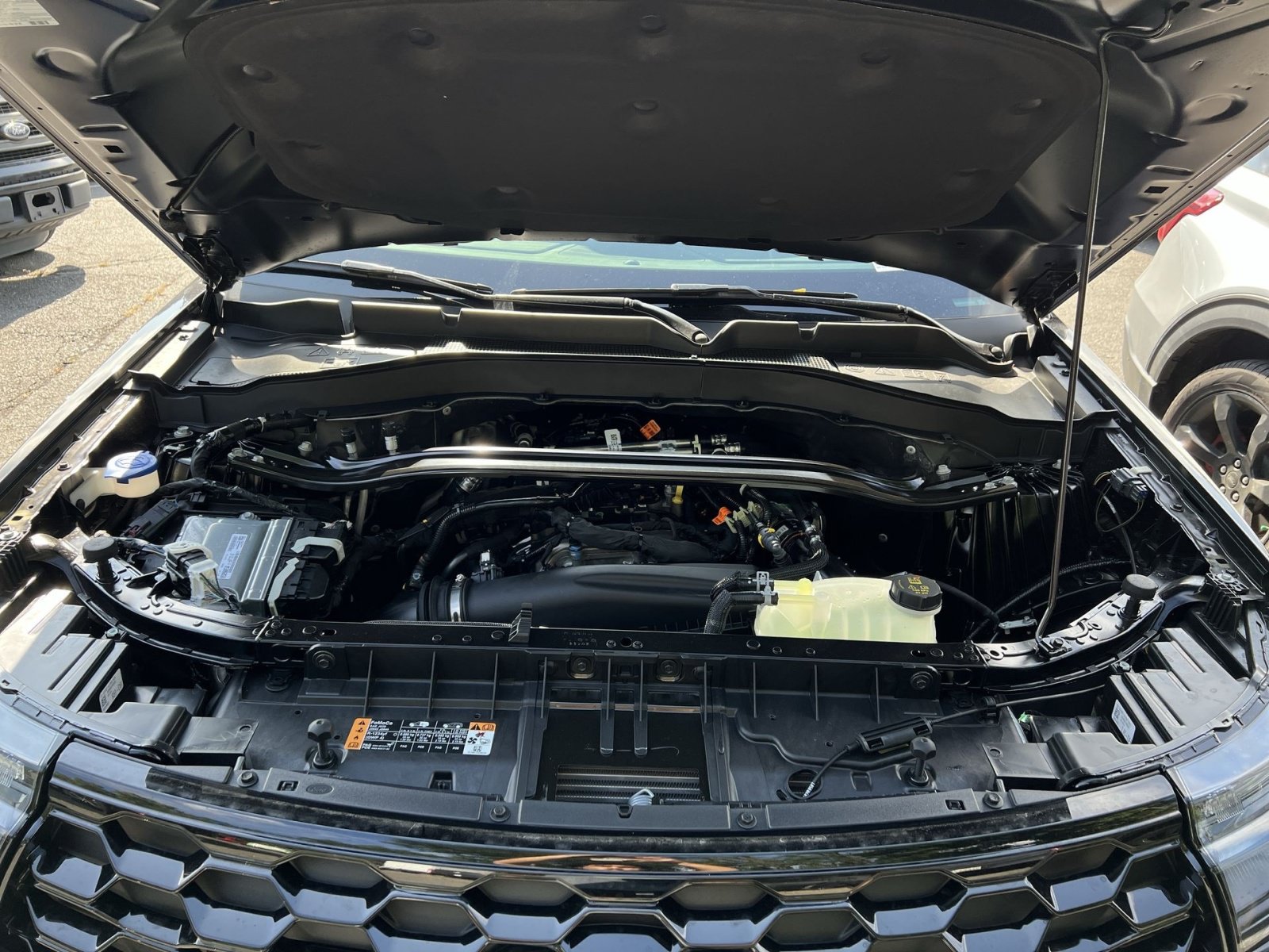 New 2027 Ford Explorer ST-Line w/ Premium Package AWD/4WD image 29
