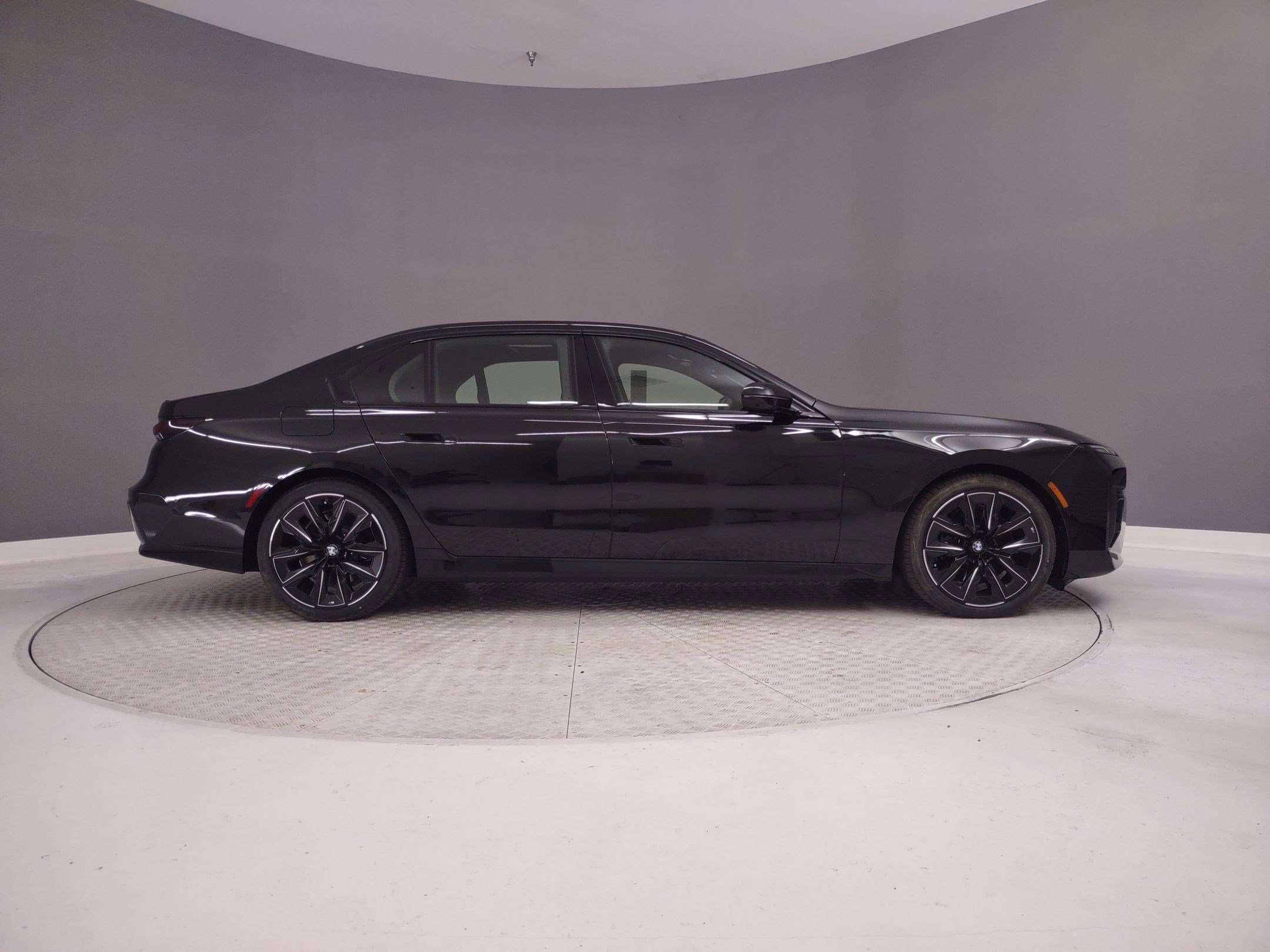 New 2026 BMW 740i w/ Premium Package image 6