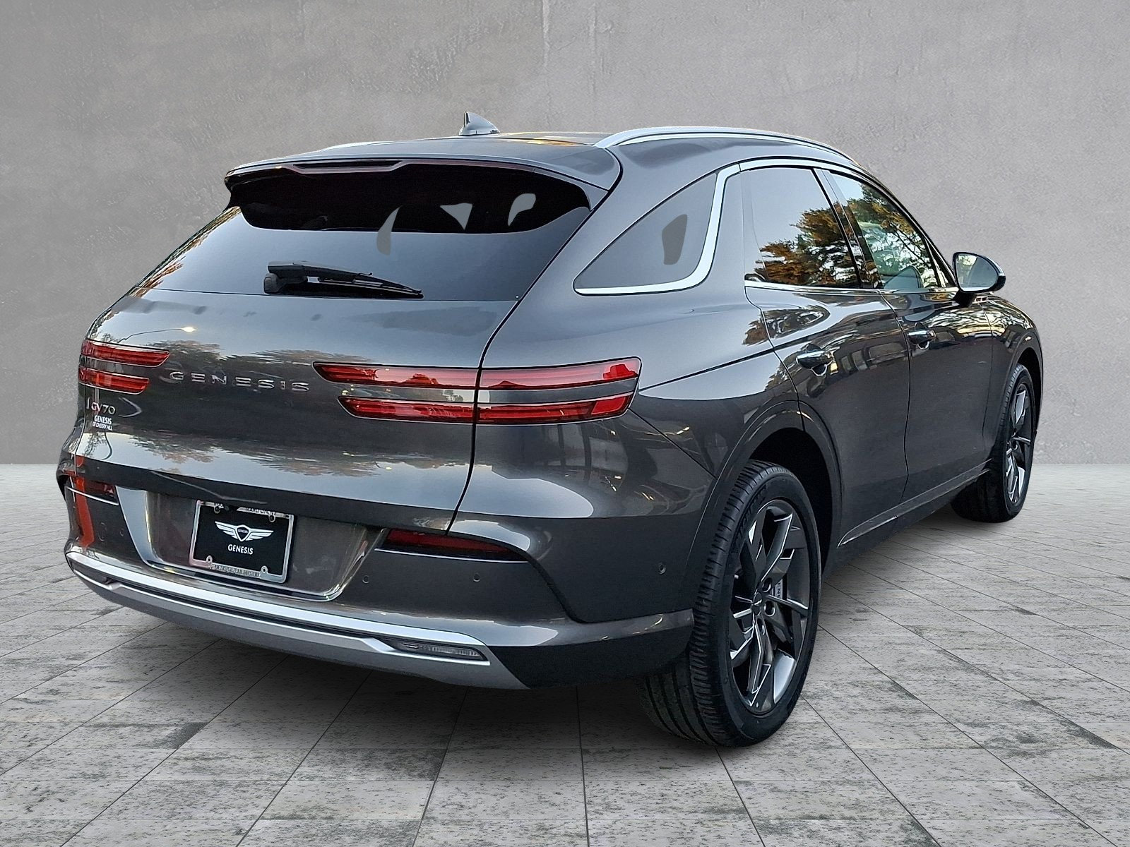 Certified 2023 Genesis Electrified GV70 AWD/4WD image 6
