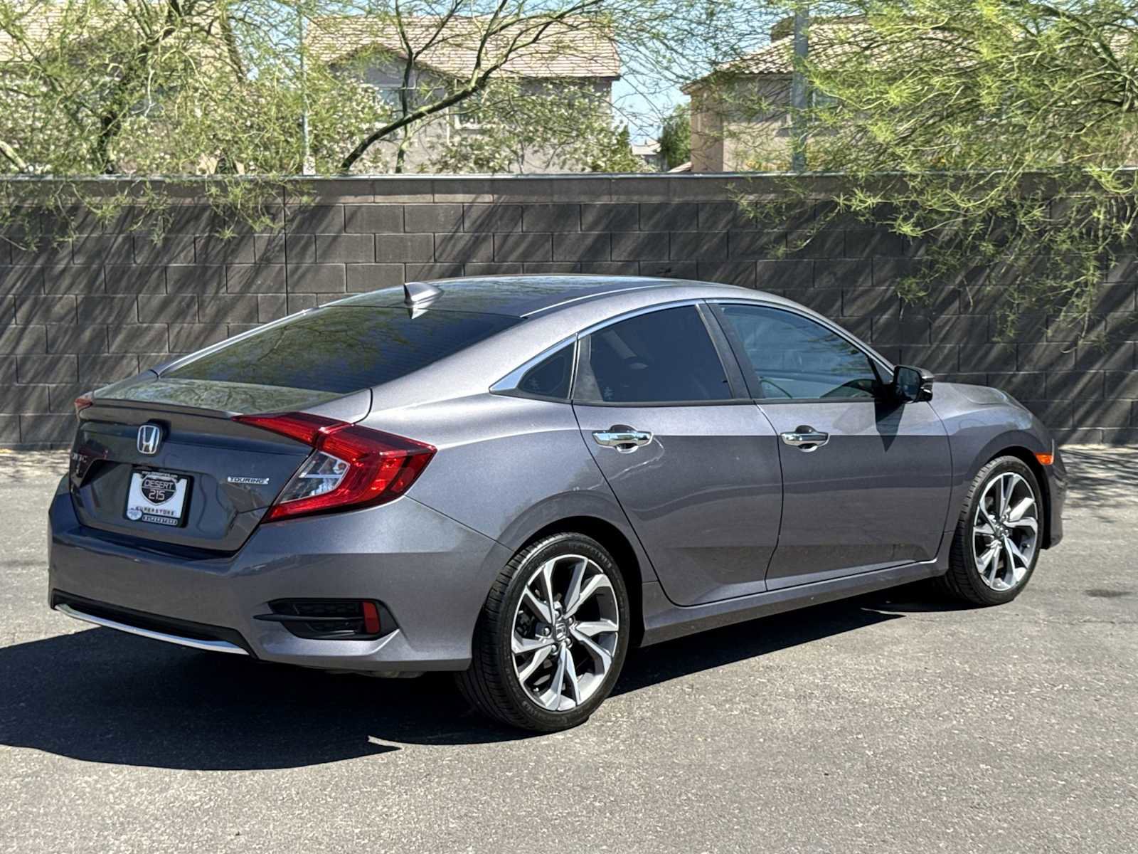 Used 2020 Honda Civic Touring image 9