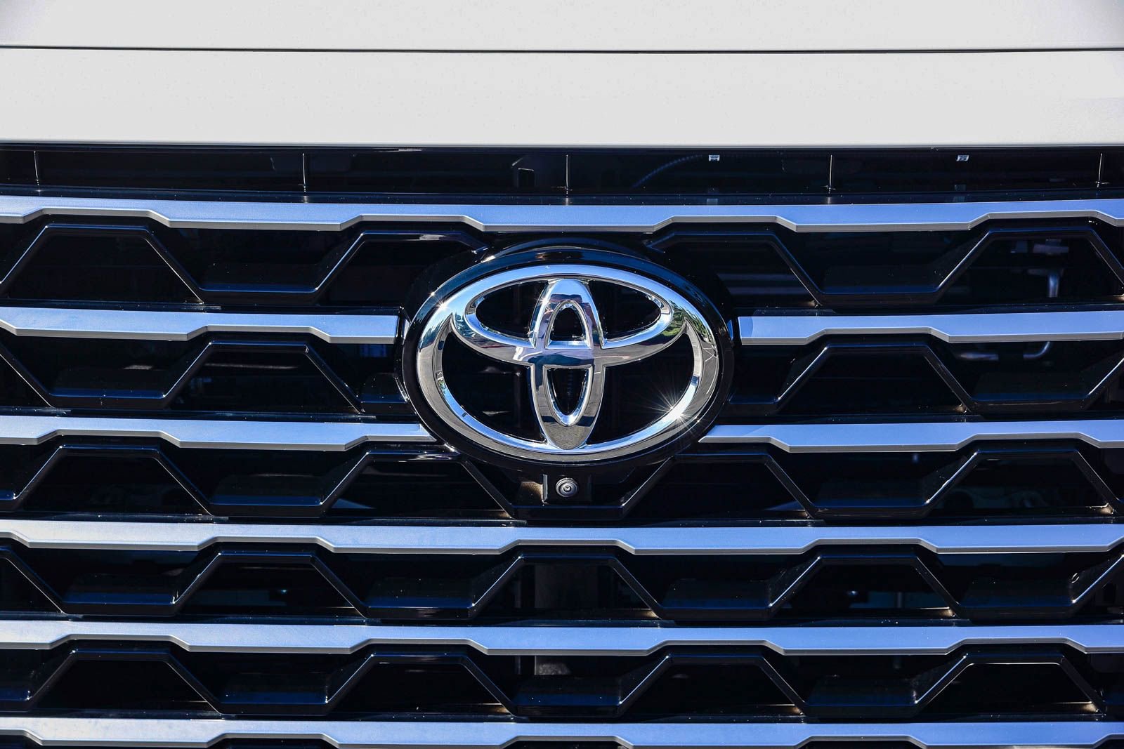 Used 2025 Toyota Tundra Capstone image 13