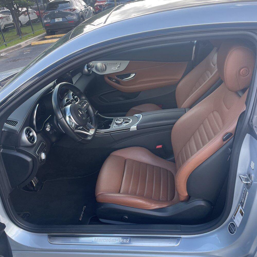 Used 2023 Mercedes-Benz C 300 Coupe image 5