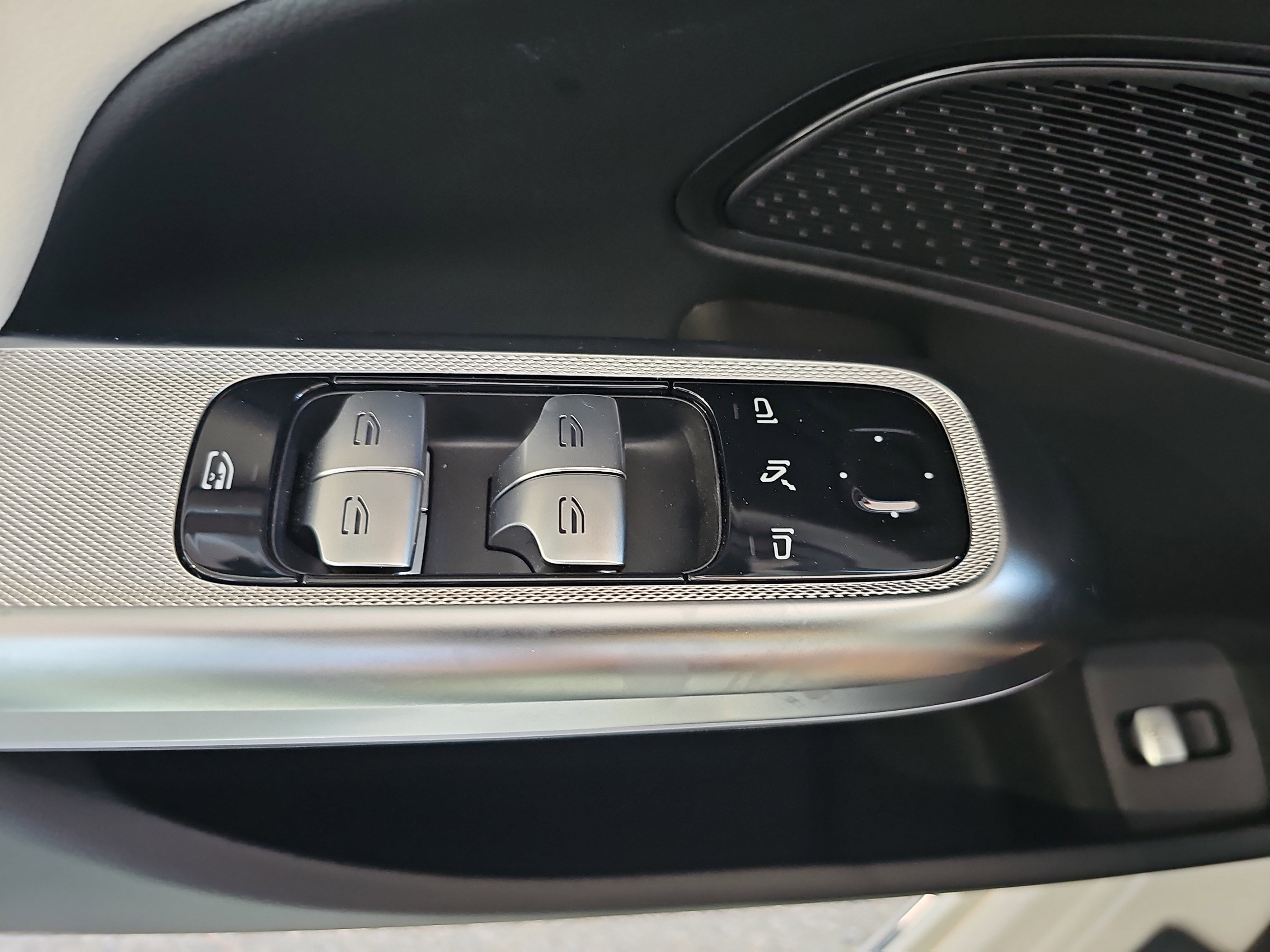 Certified 2026 Mercedes-Benz E 350 Sedan image 29