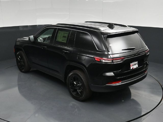 New 2026 Jeep Grand Cherokee Altitude AWD/4WD image 53