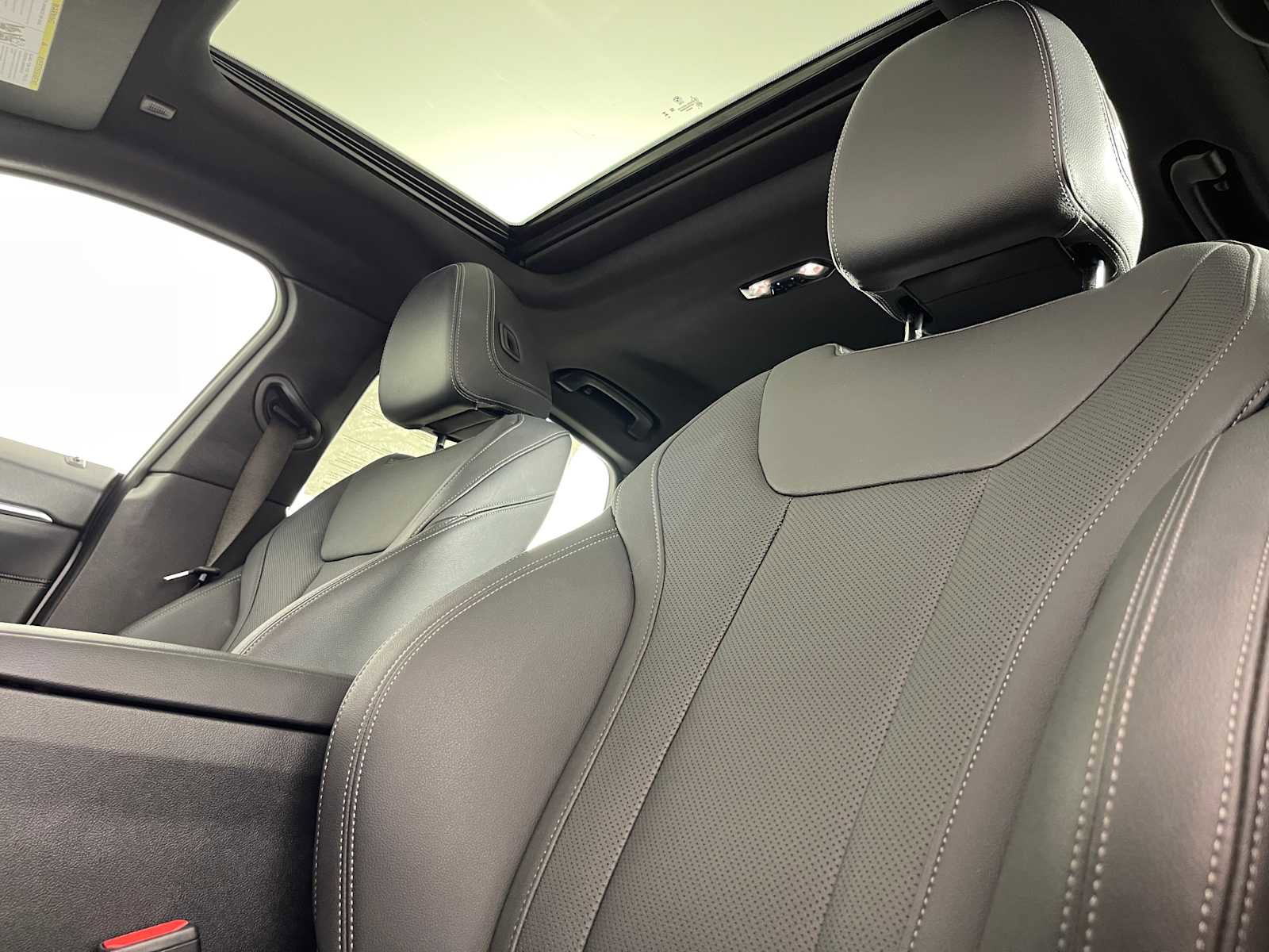 Certified 2023 BMW i4 eDrive40 image 17