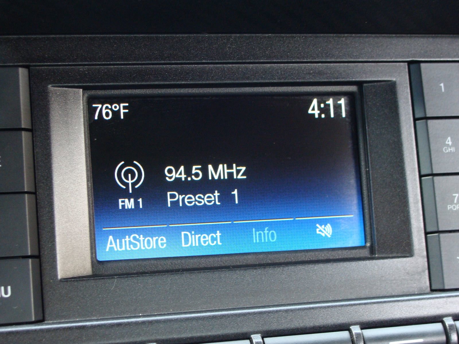 Used 2015 Ford Mustang Coupe image 12