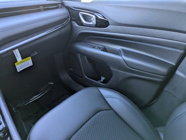 New 2026 Jeep Compass Latitude w/ Sun and Sound Group image 15