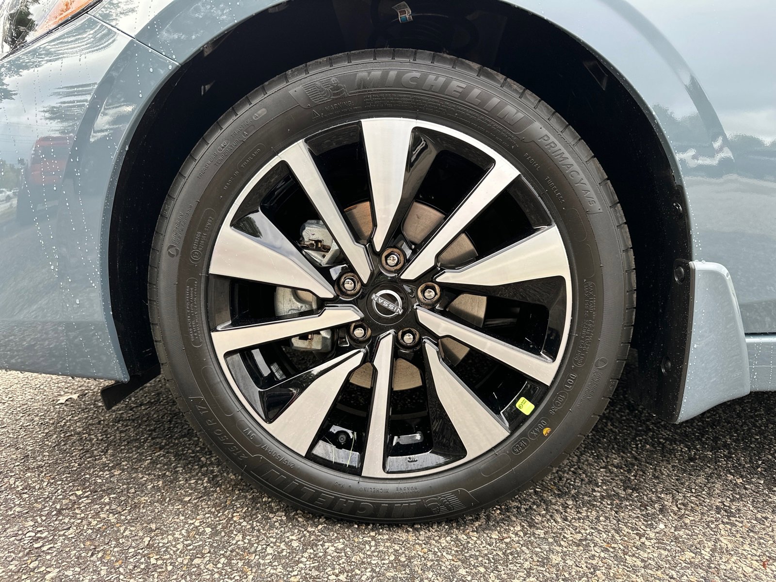 New 2025 Nissan Sentra SV w/ SV Premium Package image 11