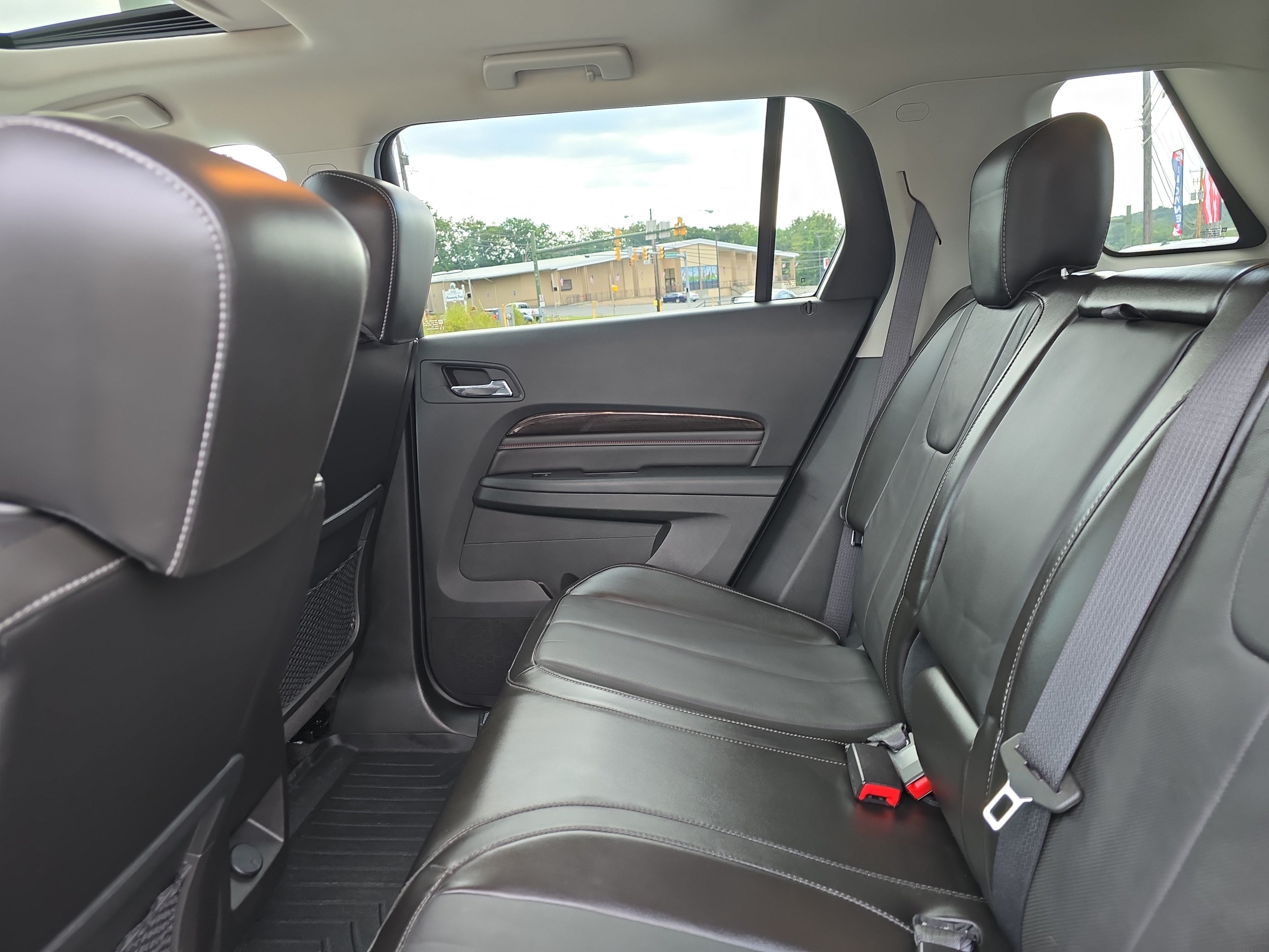 Used 2016 GMC Terrain Denali w/ Cargo Package AWD/4WD image 16