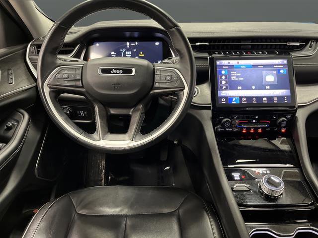 Used 2022 Jeep Grand Cherokee Limited image 5