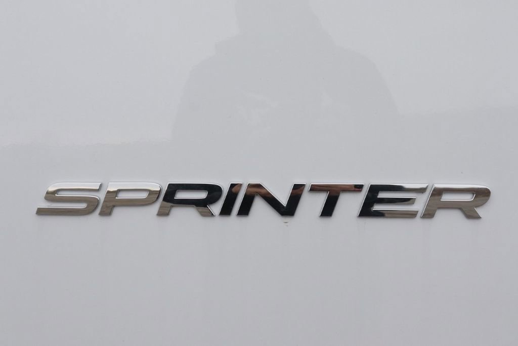 Used 2025 Mercedes-Benz Sprinter 2500 image 20