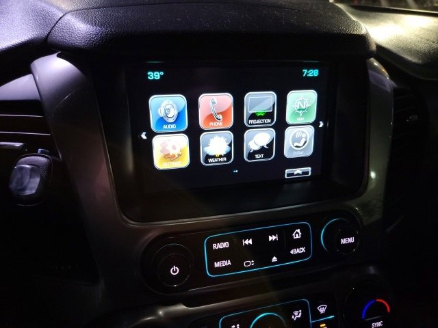 Used 2018 Chevrolet Suburban LT image 14