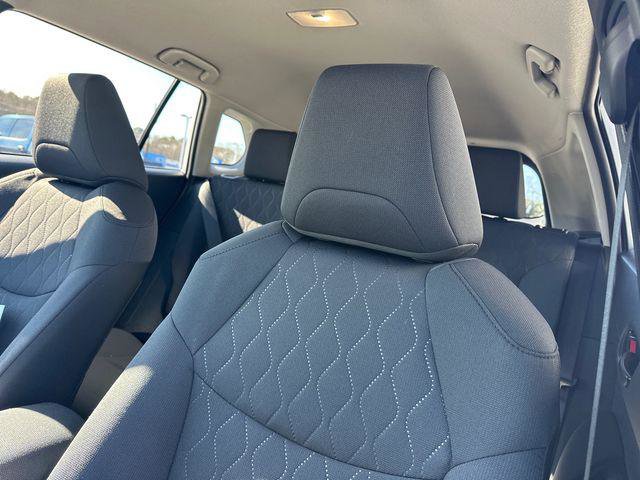 Certified 2026 Toyota Corolla Cross LE image 15