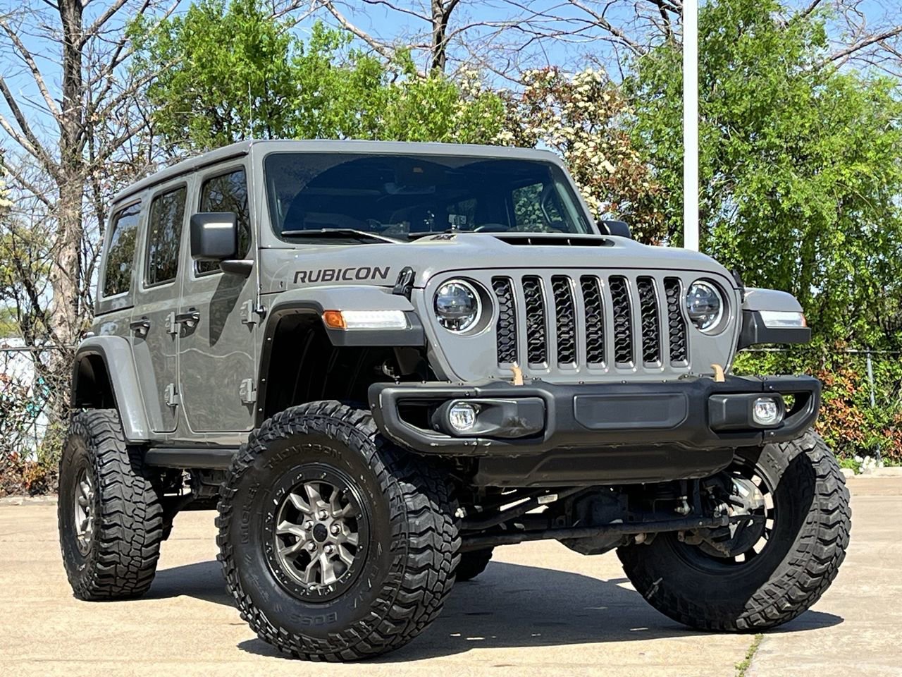 Used 2023 Jeep Wrangler Unlimited Rubicon 392 image 2