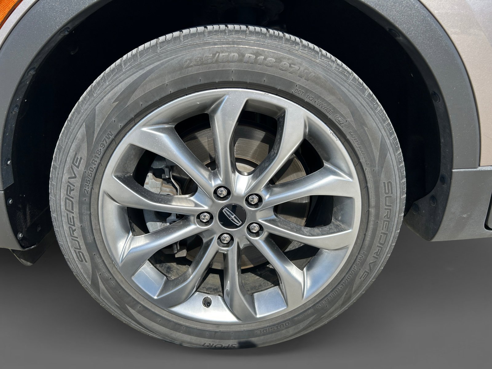 Used 2019 Lincoln MKC Select w/ Select Plus Package image 18