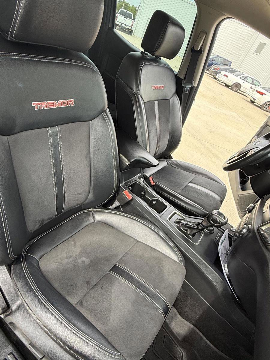 Used 2021 Ford Ranger Lariat w/ Tremor Off-Road Package image 18
