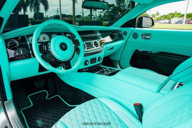 Used 2017 Rolls-Royce Wraith image 36