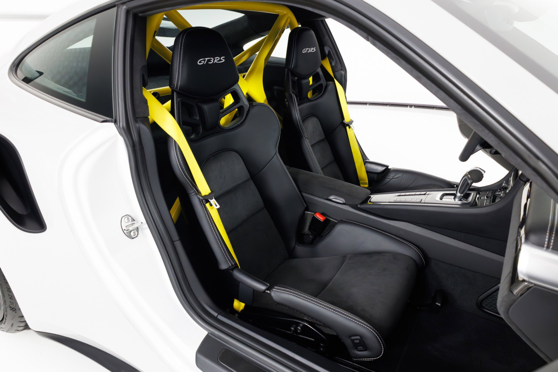 Used 2016 Porsche 911 GT3 RS image 38