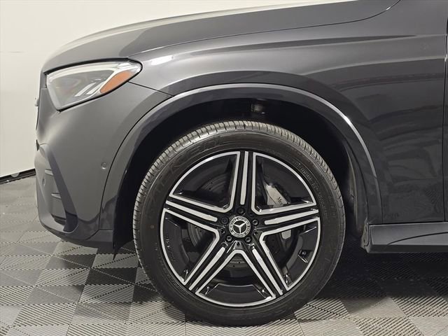 Certified 2024 Mercedes-Benz GLC 300 4MATIC image 11