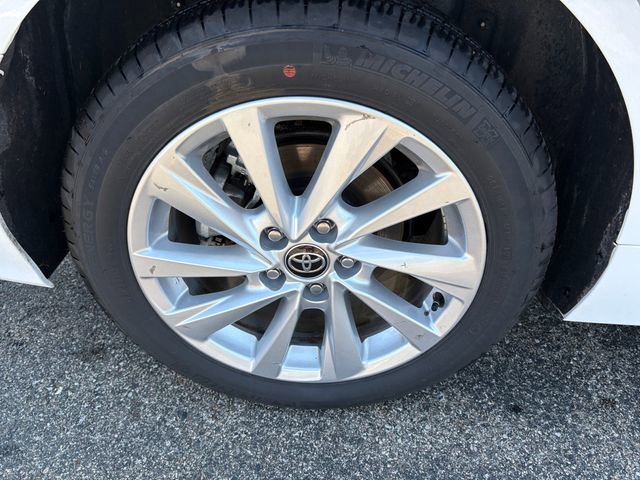 Used 2023 Toyota Camry LE image 18