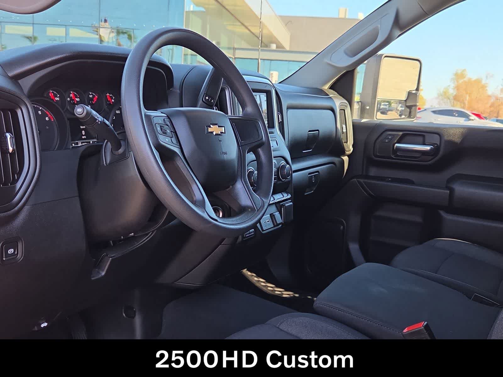 Used 2025 Chevrolet Silverado 2500 Custom w/ Custom Value Package AWD/4WD image 10