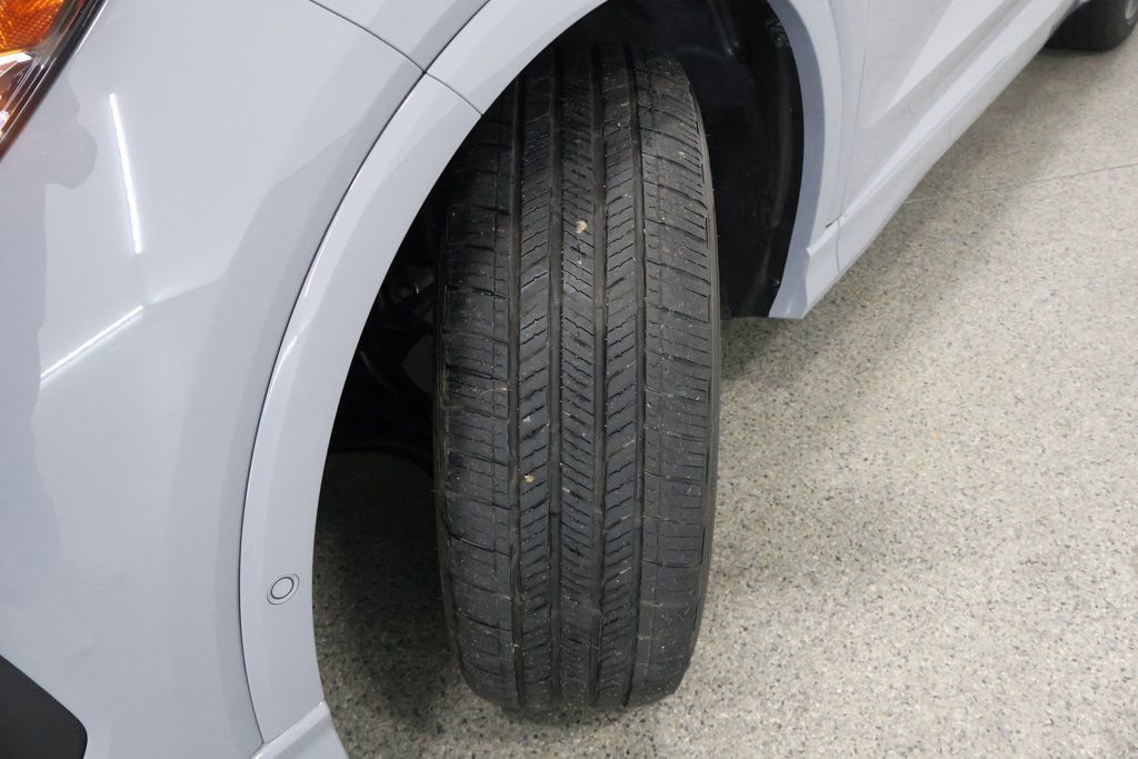 Used 2022 Audi Q4 e-tron Prestige image 4