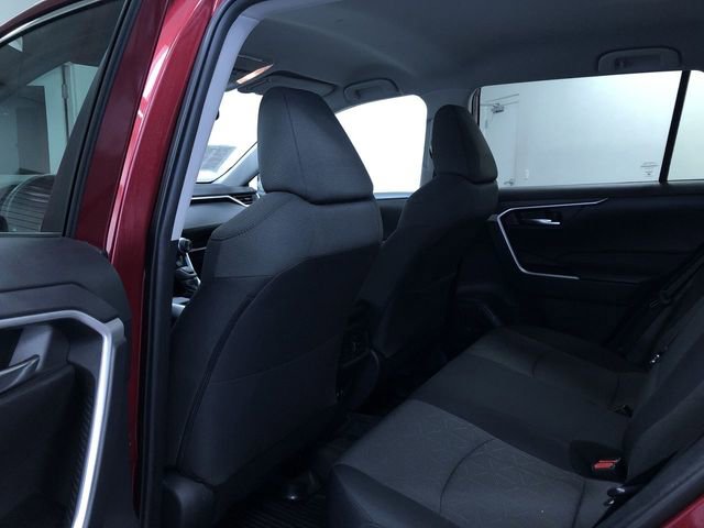 Certified 2021 Toyota RAV4 XLE image 19