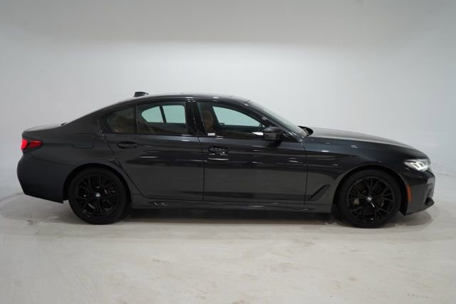 Used 2023 BMW 540i xDrive w/ M Sport Package image 8