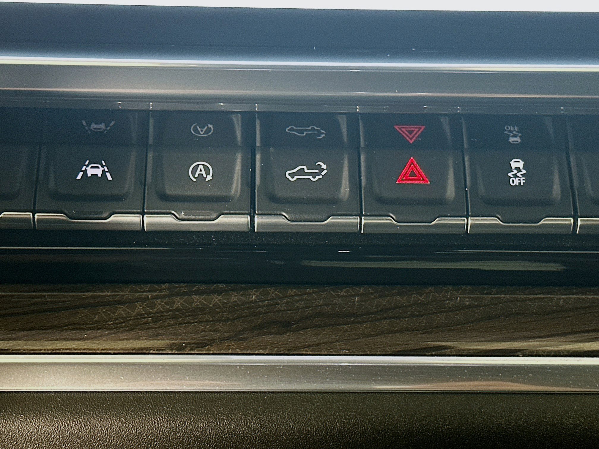 Used 2022 Chevrolet Silverado 1500 LT image 25