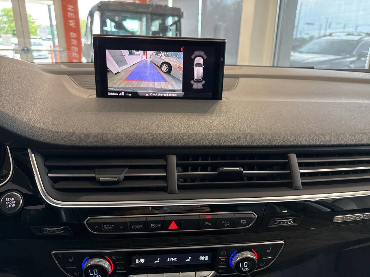 Used 2017 Audi Q7 3.0T Premium Plus image 20