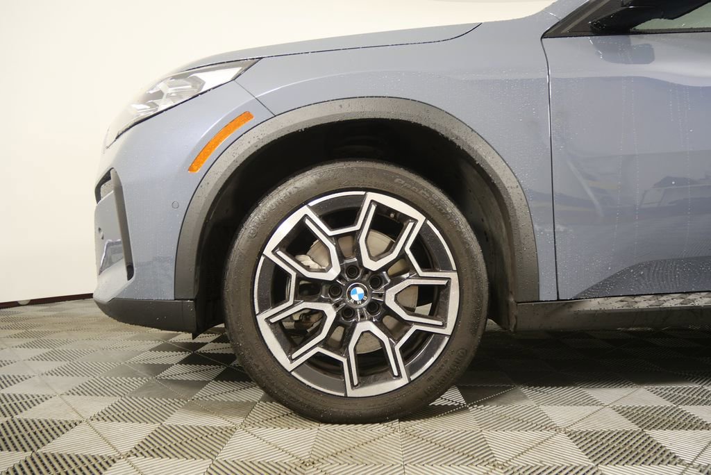 Certified 2024 BMW X2 xDrive28i image 7