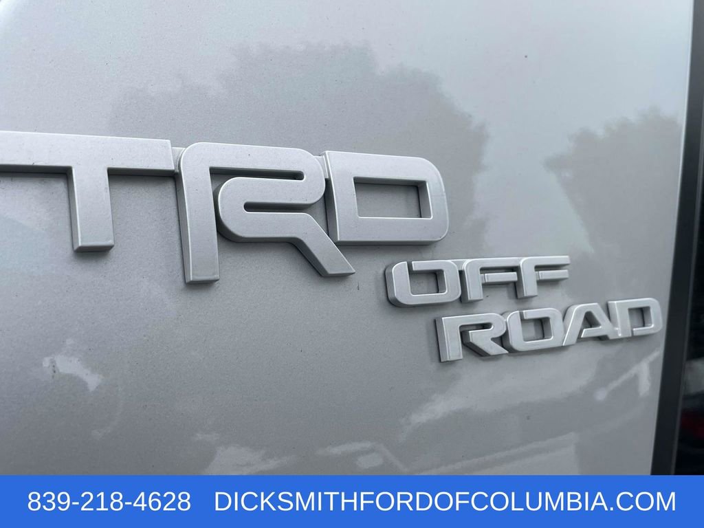 Used 2024 Toyota 4Runner TRD Off-Road Premium image 8