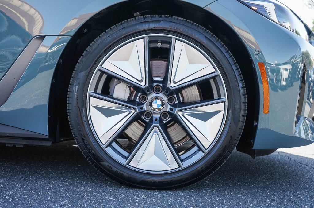 Certified 2025 BMW i4 xDrive40i AWD/4WD image 9