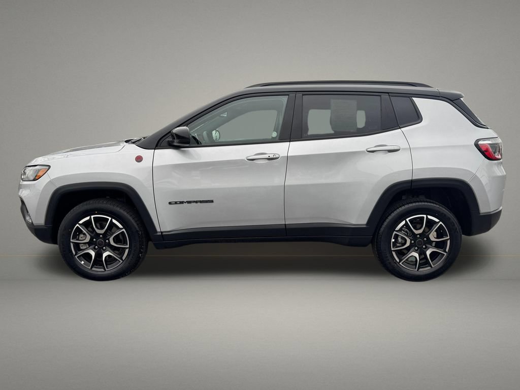 Used 2025 Jeep Compass Trailhawk AWD/4WD video 2