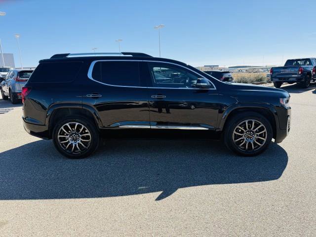 Certified 2023 GMC Acadia Denali w/ Black Diamond Edition image 9