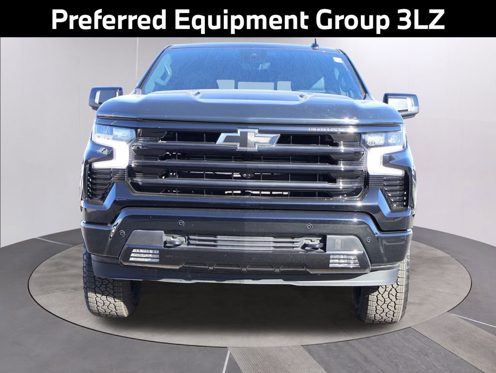 Used 2024 Chevrolet Silverado 1500 High Country w/ Midnight Edition image 3
