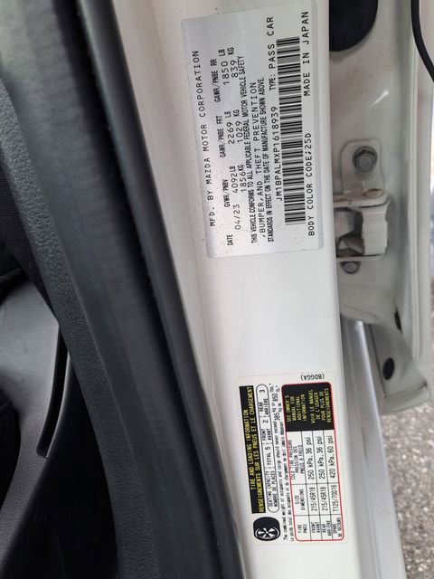 Certified 2023 MAZDA MAZDA3 s image 31