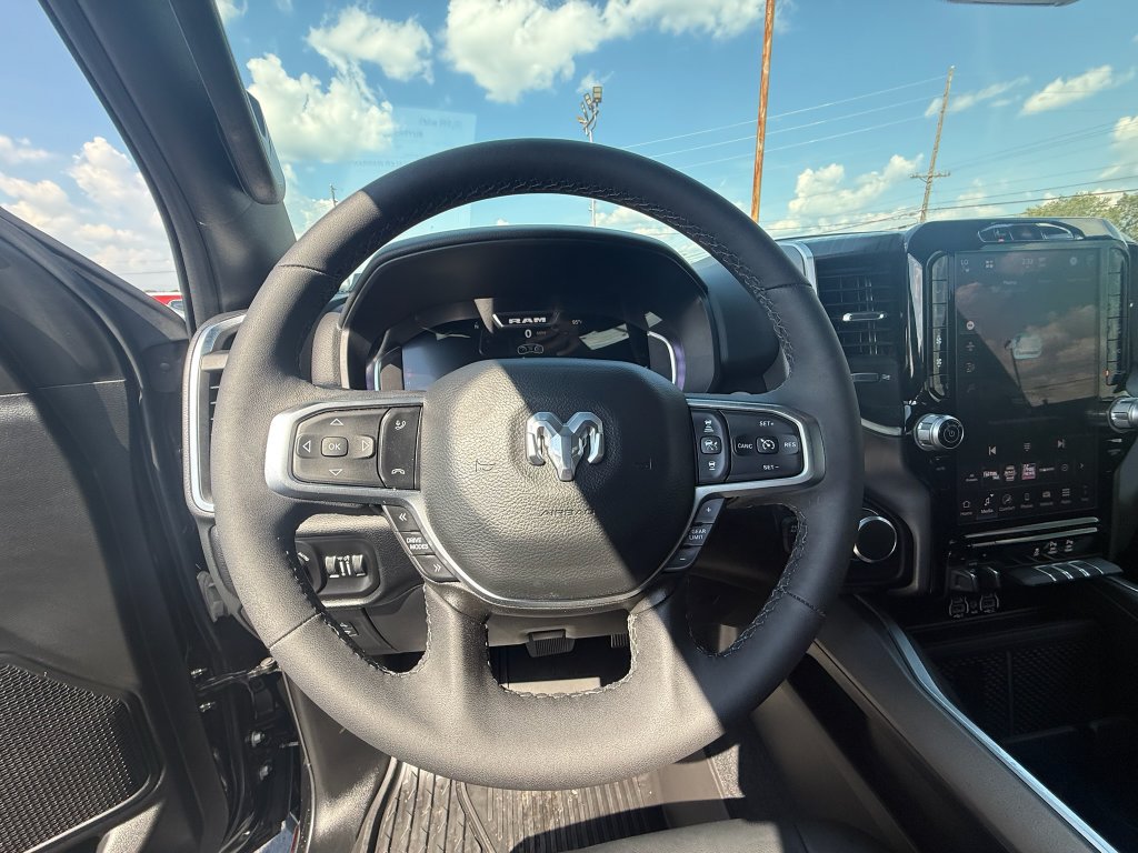 Used 2026 RAM 1500 Big Horn AWD/4WD image 18