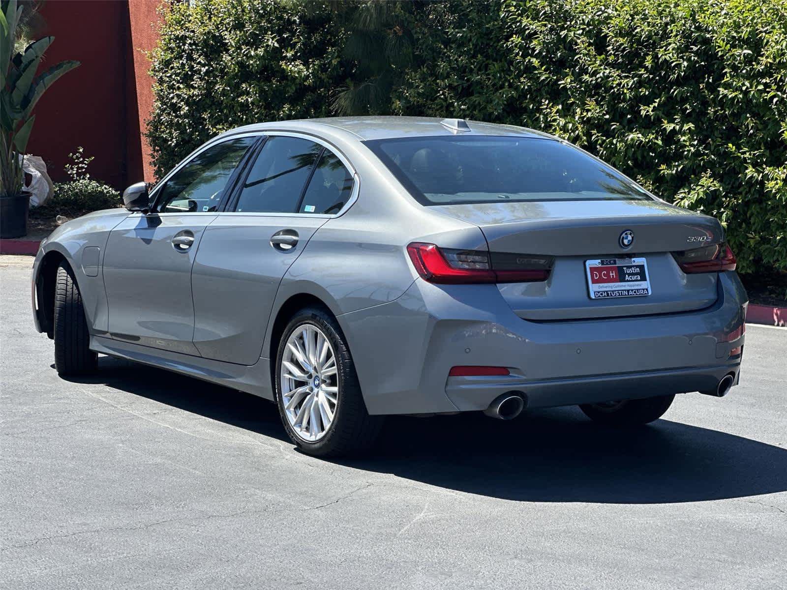 Used 2024 BMW 330e RWD image 5