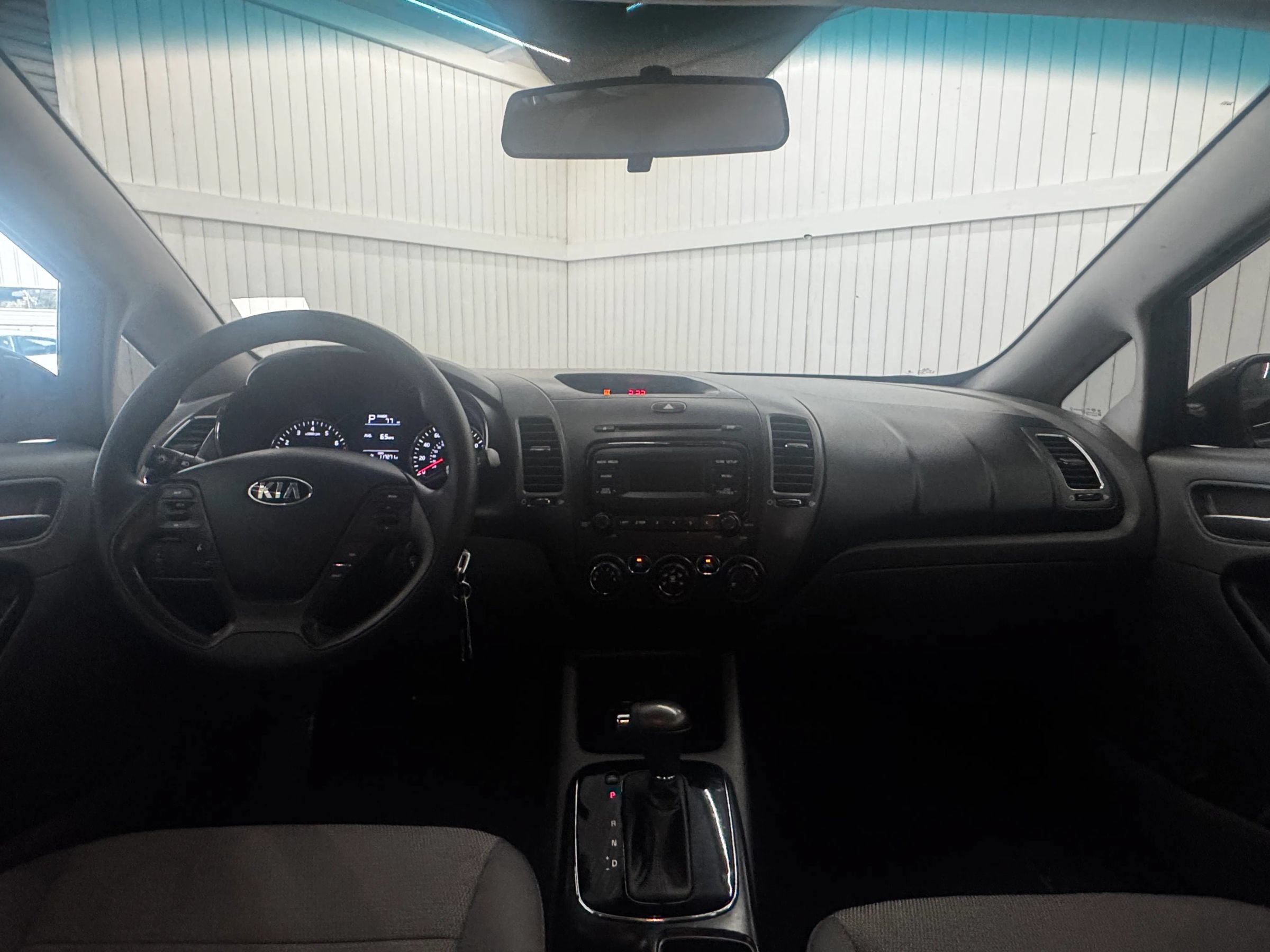 Used 2017 Kia Forte LX FWD image 12
