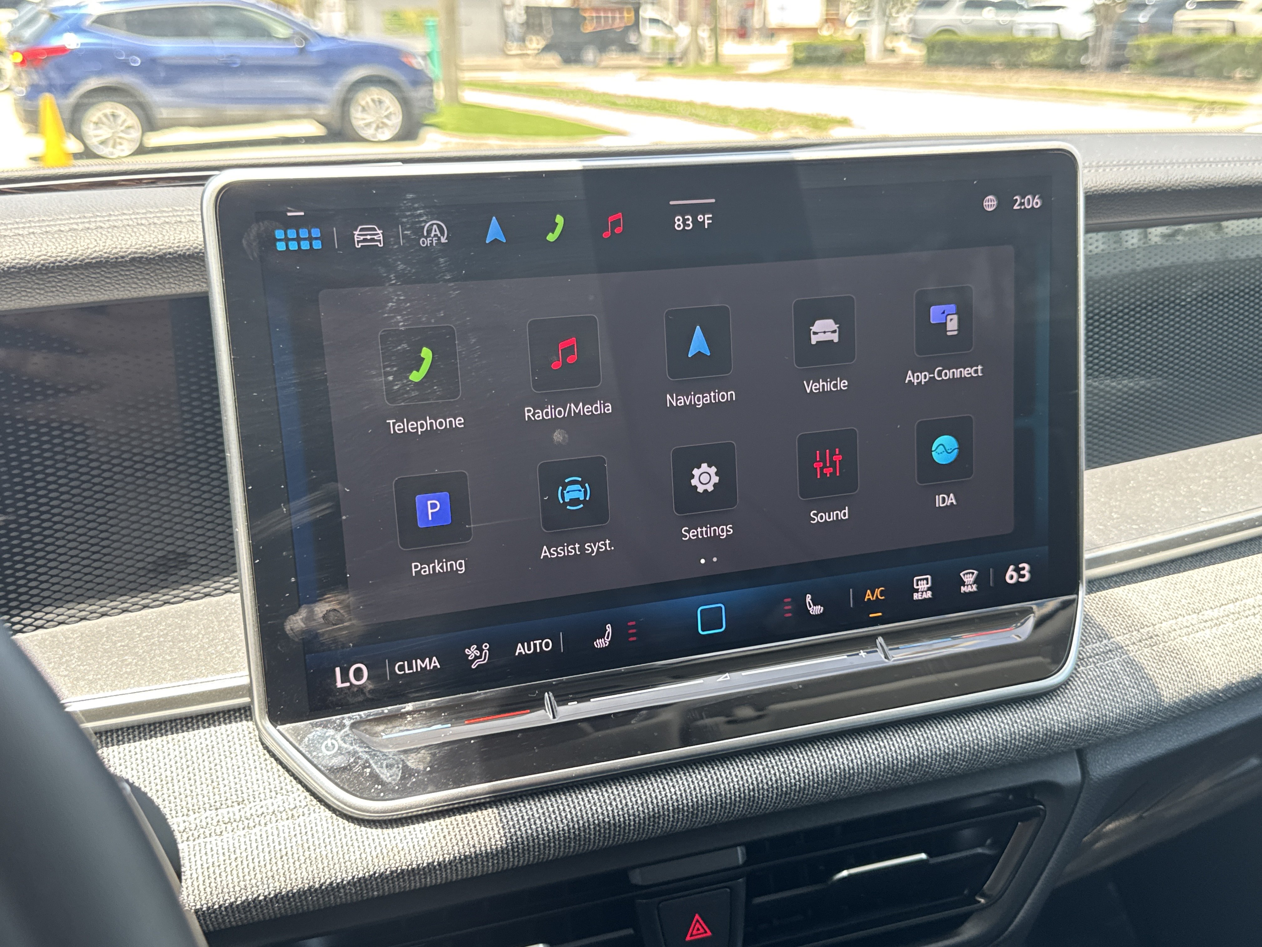 Certified 2025 Volkswagen Tiguan S FWD image 22