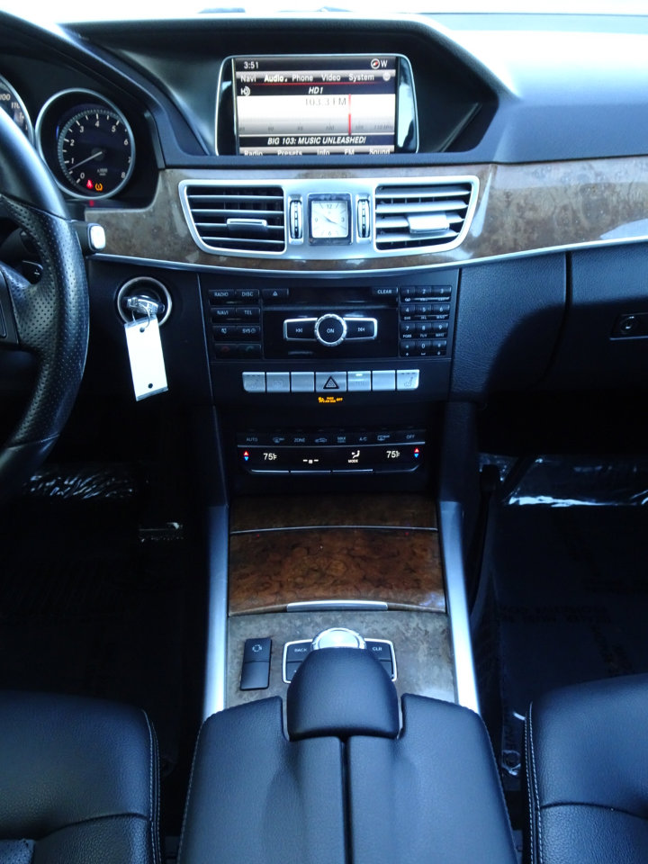 Used 2015 Mercedes-Benz E 350 4MATIC Sedan image 16