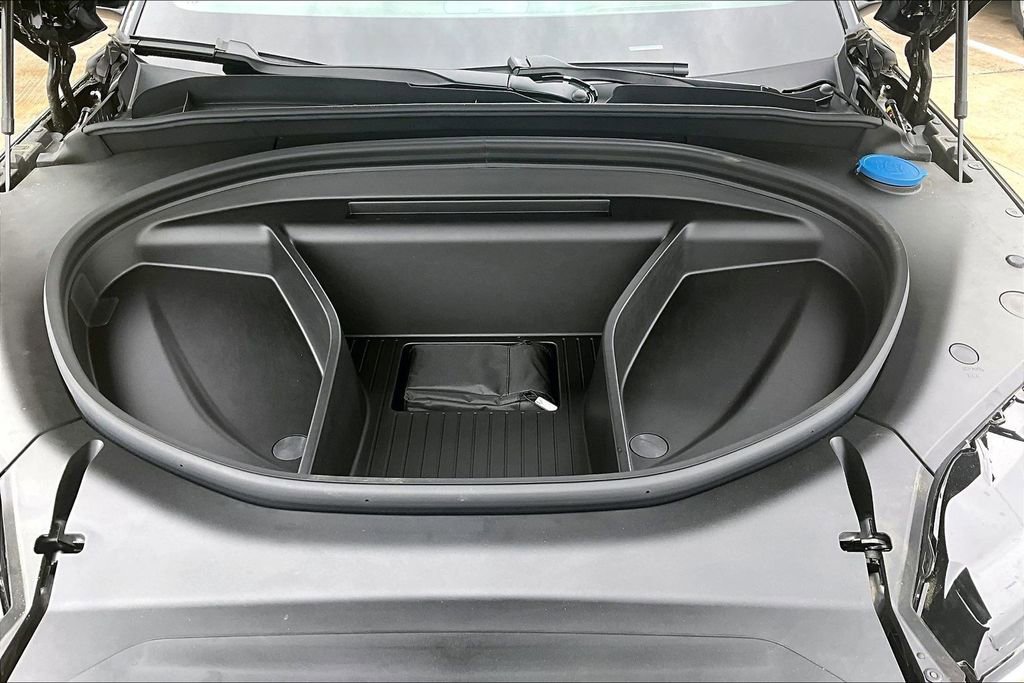 New 2026 Volvo EX90 Plus AWD/4WD image 38