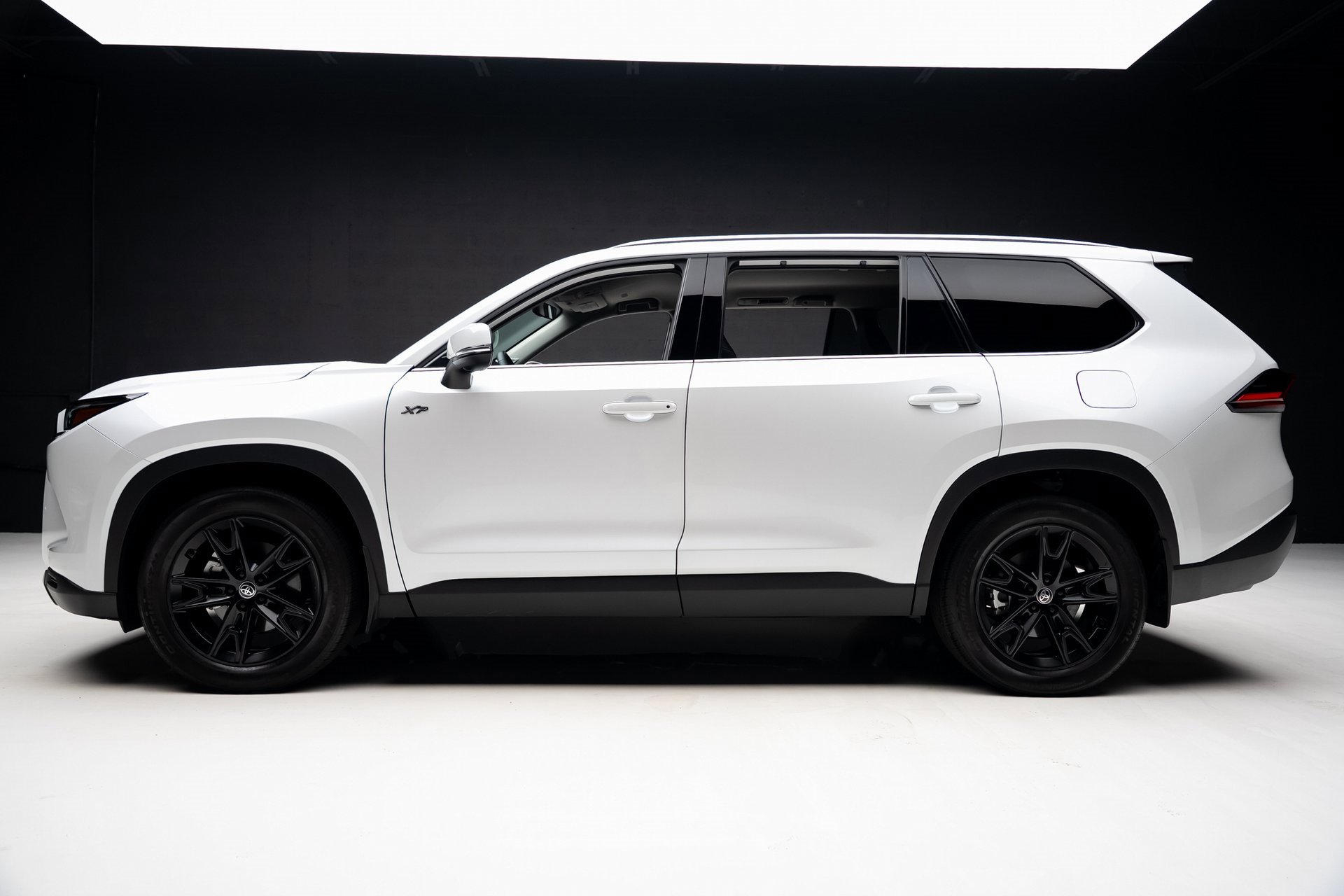 Used 2024 Toyota Grand Highlander XLE image 16