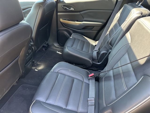 Used 2019 GMC Acadia Denali w/ Technology Package FWD image 15